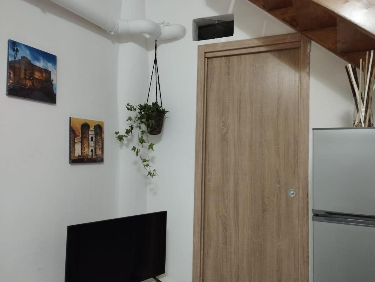 Il Basso Di Gilda Nápoly Kültér fotó